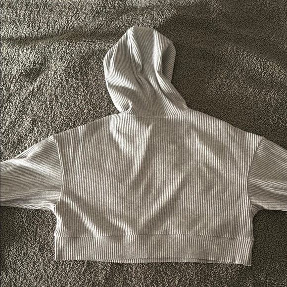ALO Yoga Gray Muse Hoodie, size small - Picture 4 of 4